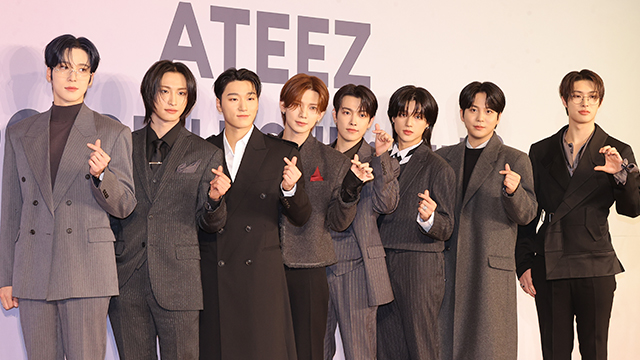 A Close Look at ATEEZ's Crazy Form World Tour Staging — photo from Korean media