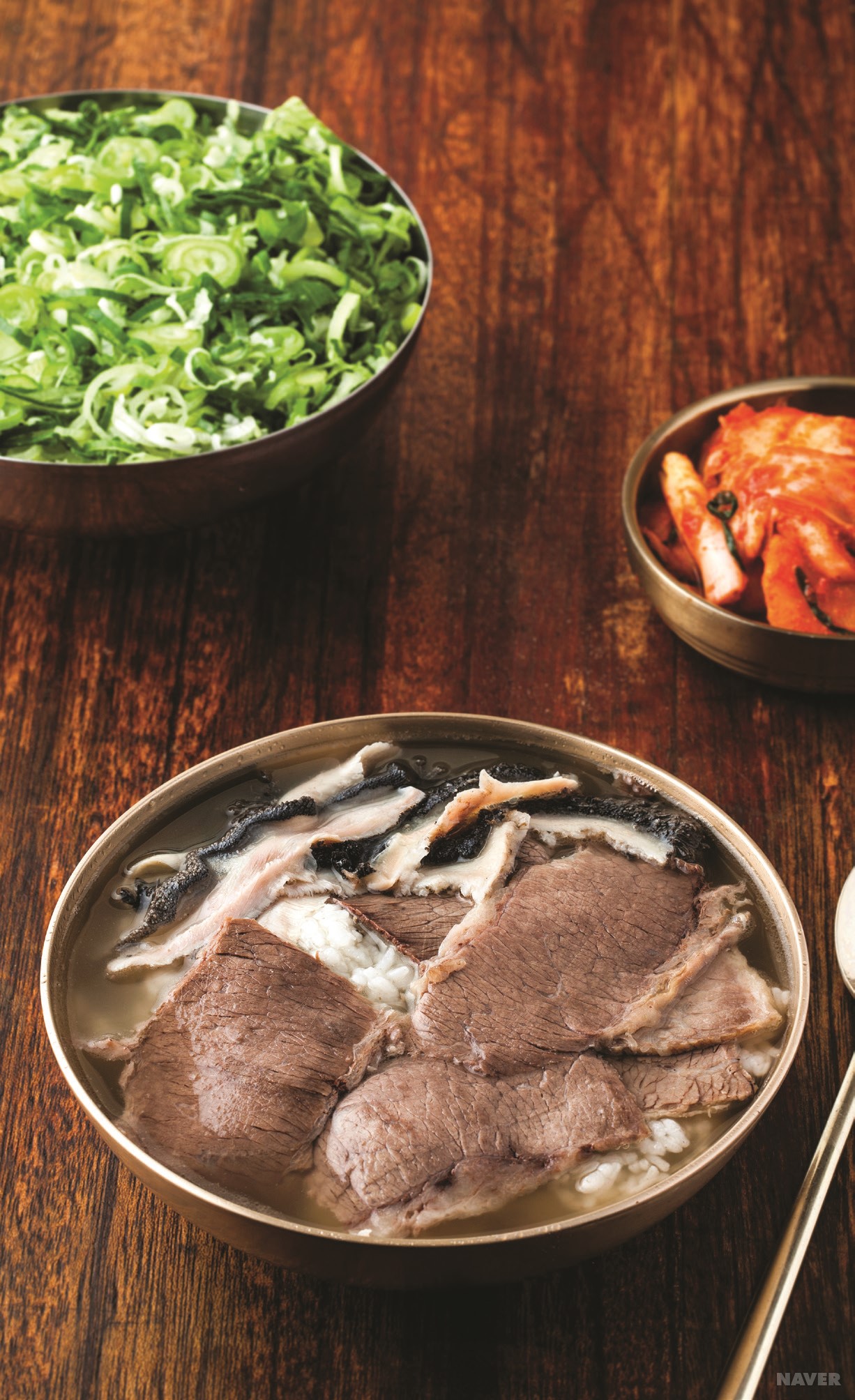 Hadongkwan: A Review of Seoul's Gomtang Legacy Since 1939 — photo from Korean media